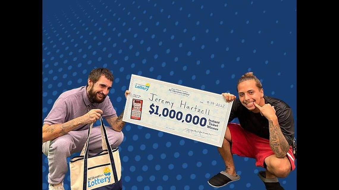 Taylor Bloom, left, with his brother Jeremy Hartzell