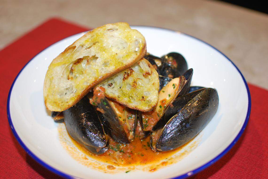 Fontana di Vino’s Marsala Cove Mussels are steamed with garlic, wine, soppressata, red sauce and crema, and come served with ciabatta.