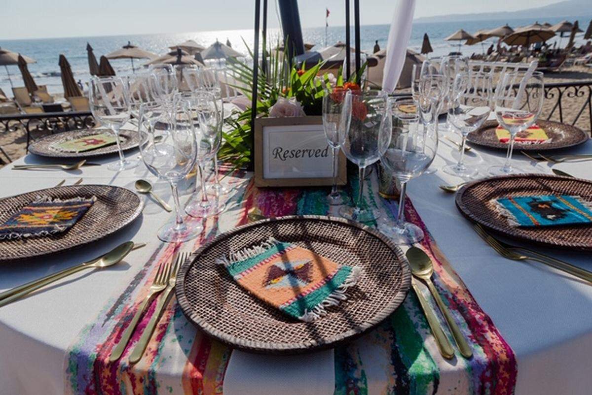 Vibrant, eclectic decor made Jordan and Jeffrey’s wedding a memorable experience.