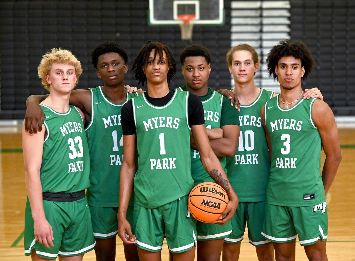 The Myers Park Mustangs will open the season No. 1 in the Charlotte Observer Sweet 16 poll.