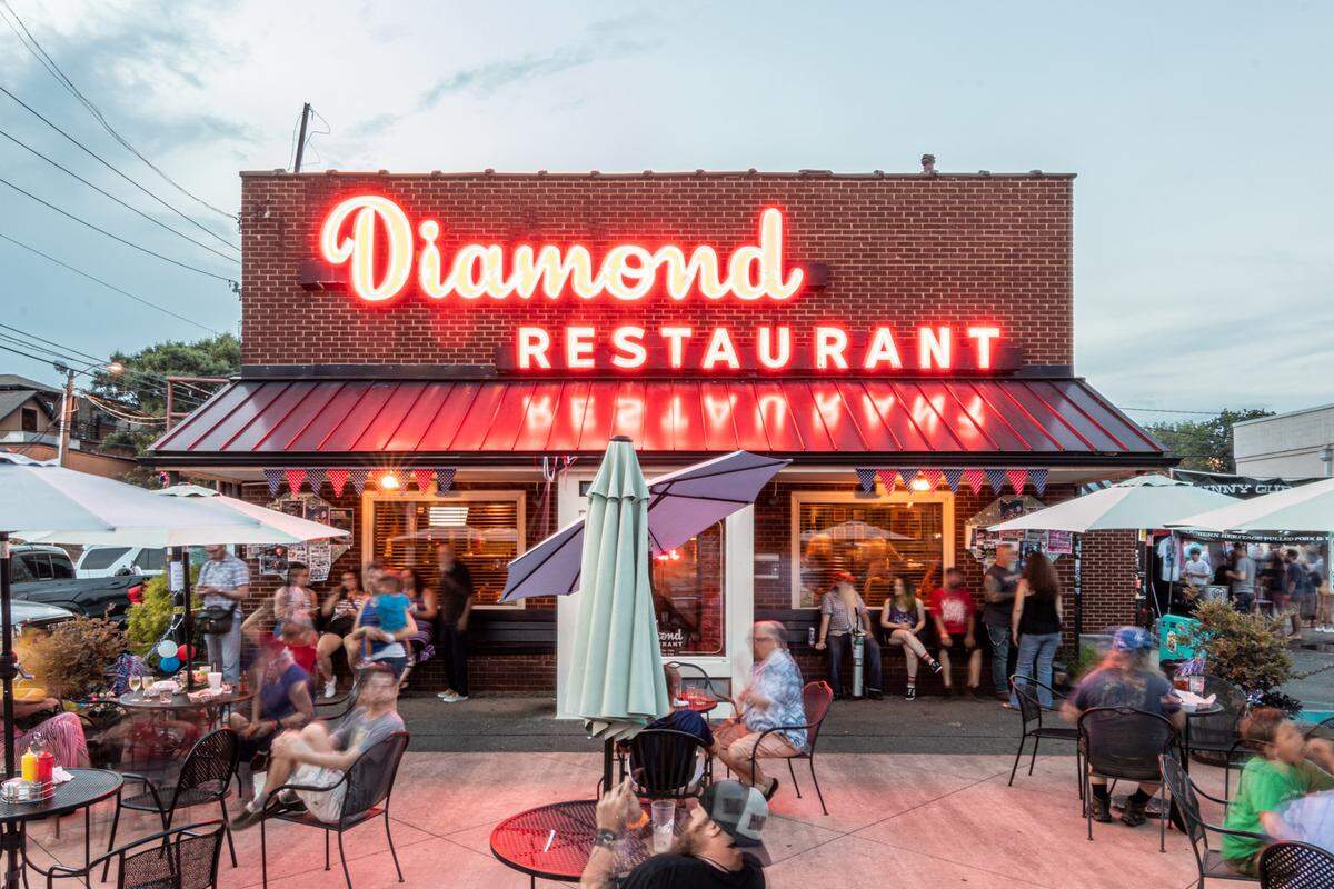 Charlotte’s Diamond Restaurant has roots that date back to 1945.