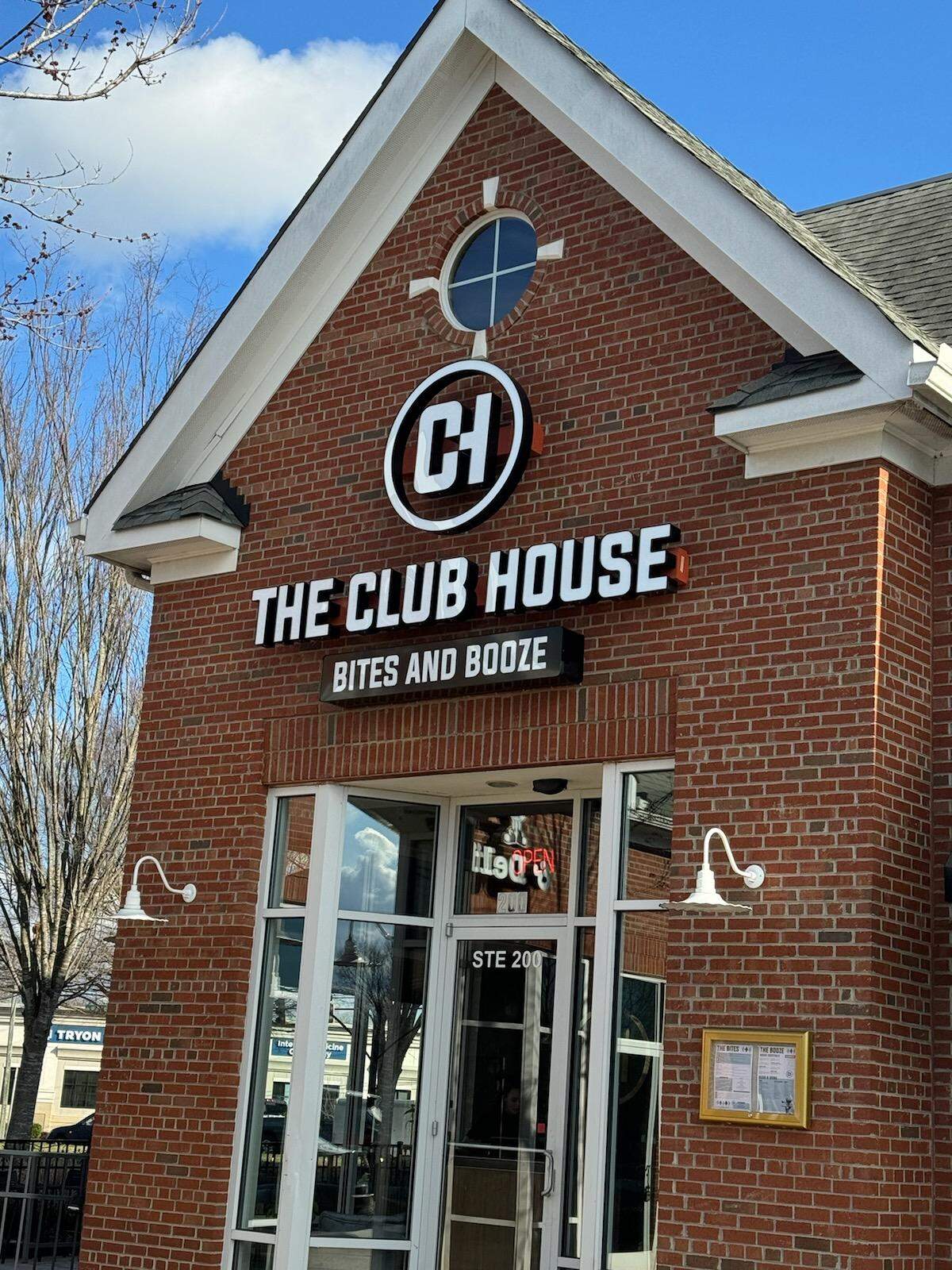The Club House&nbsp;Bites & Booze is opening at 16715 Orchard Stone Run in the former Buffalo Wings & Rings space.