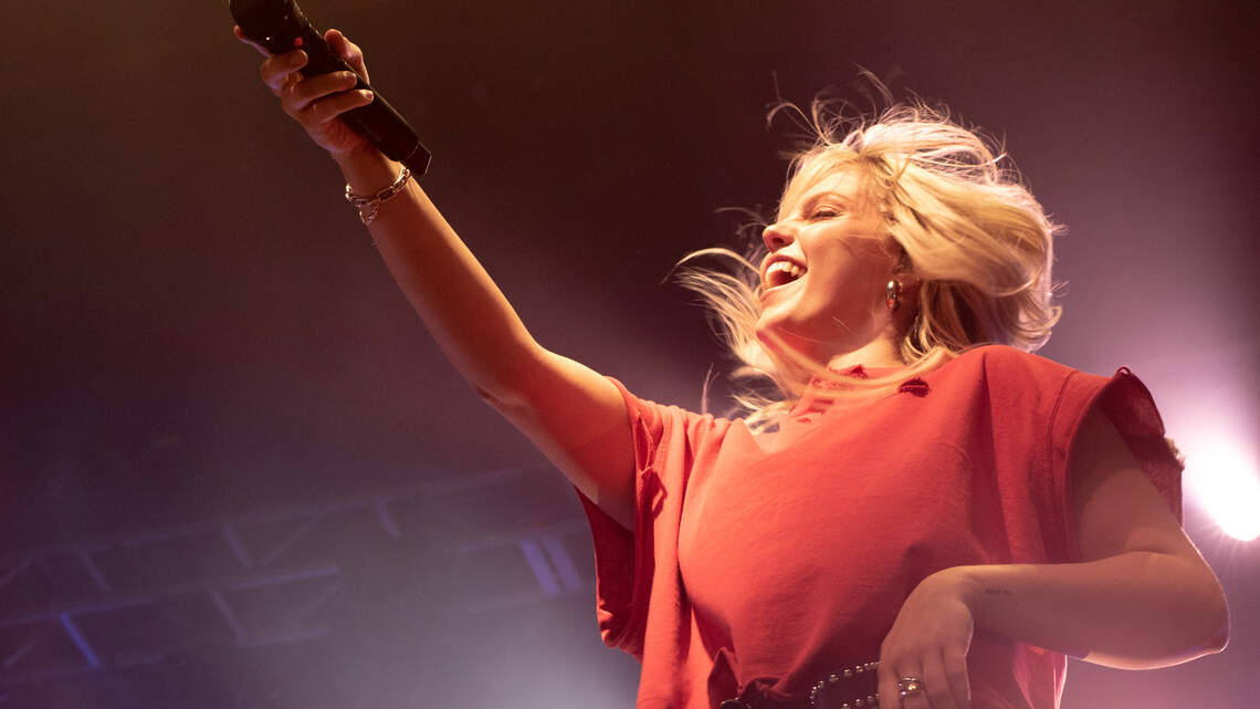 Reneé Rapp Charlotte NC concert review: Setlist, ‘Snow Hard Feelings ...