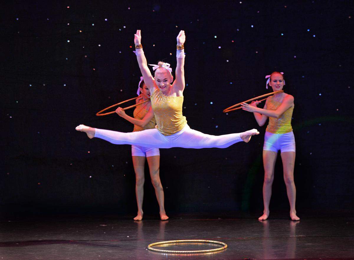 Caroline Calouche and Company is set to perform “Clara’s Trip,” which tells the tale of a young woman fantasizing experiences during her hospitalization.