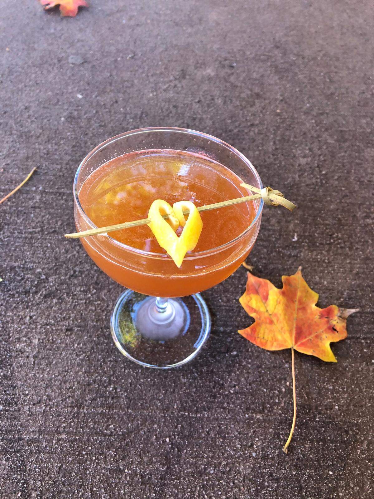 Growlers’ Not Your Mama’s Appletini is made with Tito’s vodka, Montenegro, lemon, apple and angostura bitters.