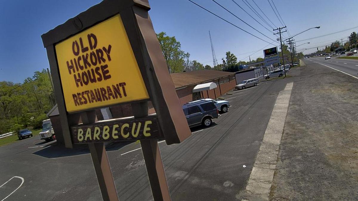 Old Hickory House was a favorite on North Tryon Street.