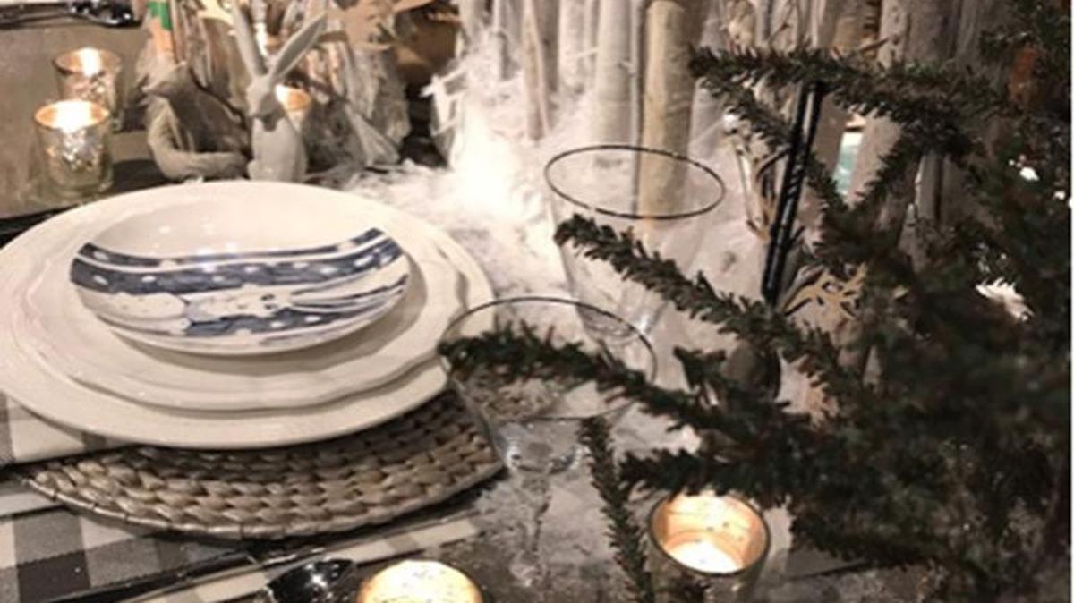 Working on your tablescape for the holidays? Branch out from the usual reds and greens.