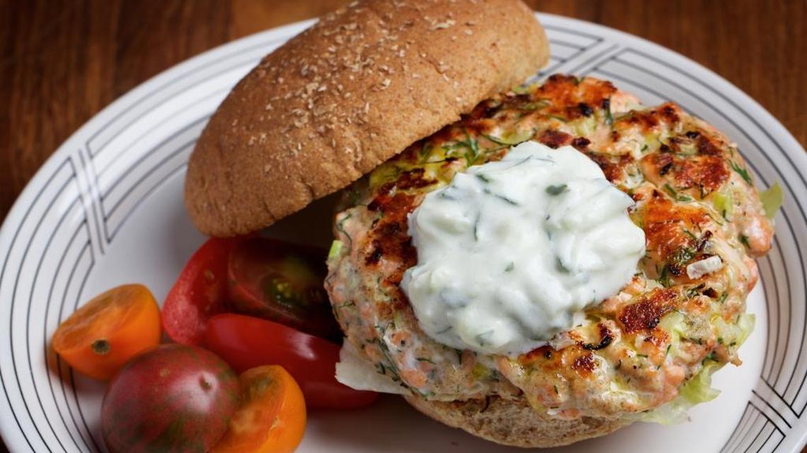 Salmon Burgers With Tzatziki Sauce