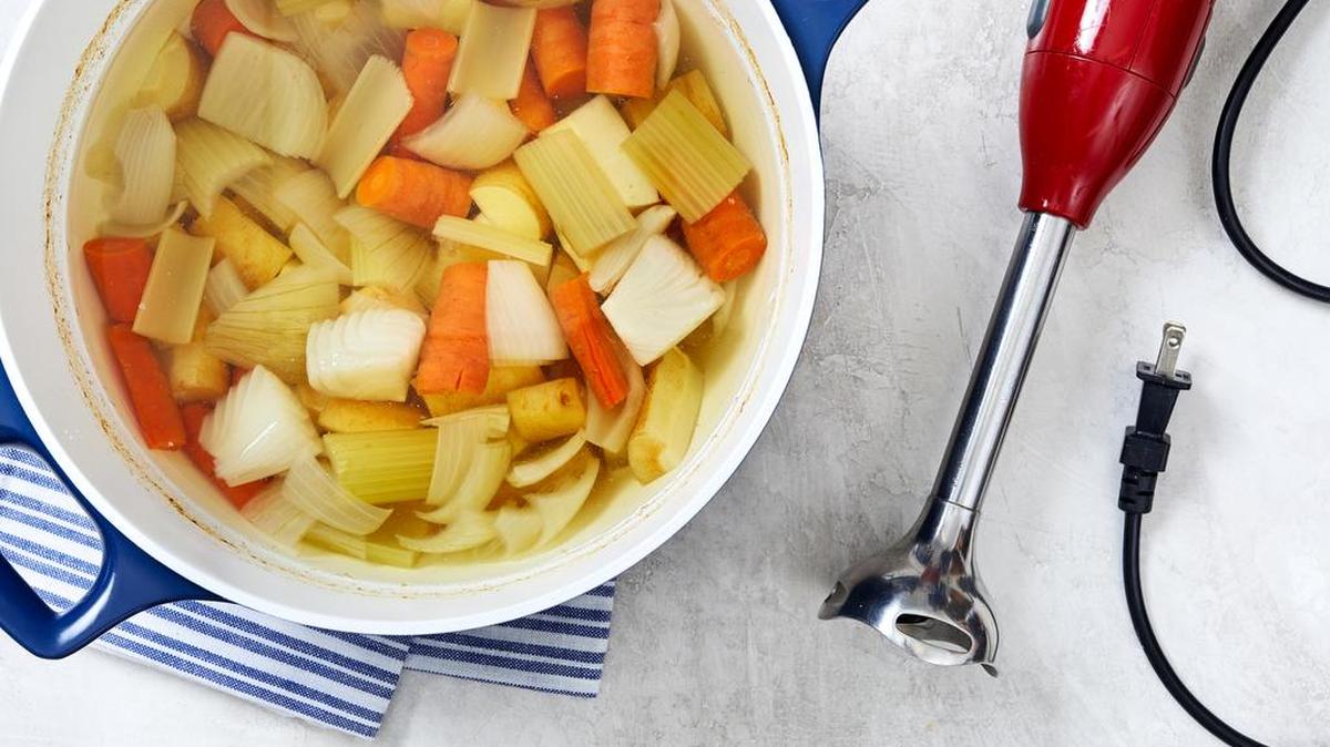 An immersion blender is a versatile appliance that can make soups, gravy, smoothies, mayonnaise, guacamole, vinaigrette, pancake batter, sauces, frothed milk, whipped cream, baby food, salsa and more.