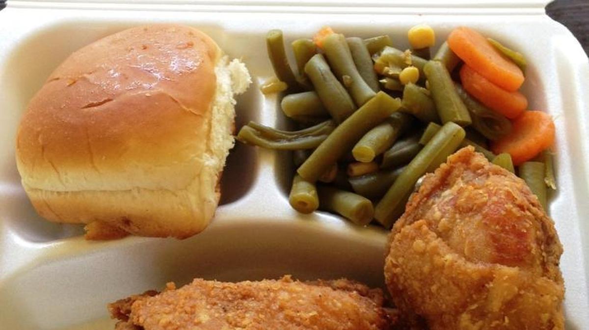 
Spicy fried chicken, green beans, potato wedges and a roll from Quik Shoppe on East and South Boulevard. Only $5.99.
