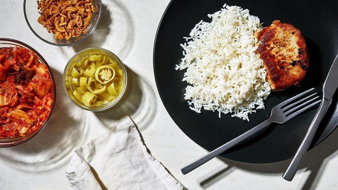 Quick and easy garnishes to glam up your plain, boring food. They can range from toasted nuts to spicy peppers or sweet grilled onions.