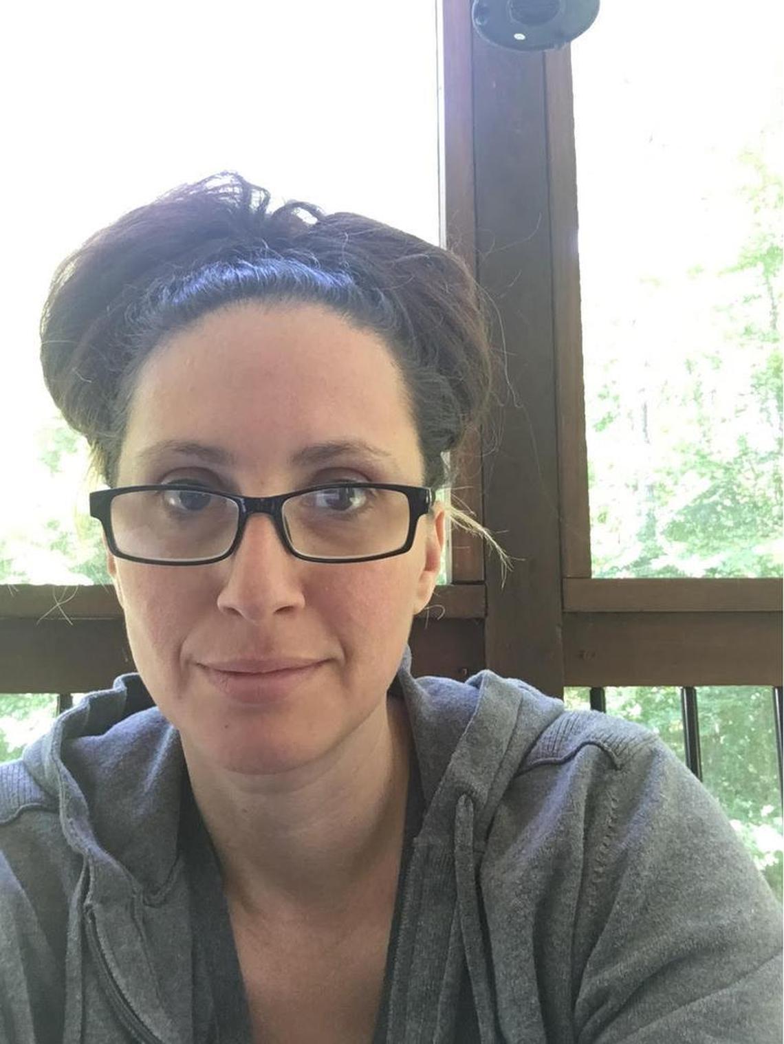 Jennifer Friedmann makes elaborate macaroni & cheese from scratch for her kids, but she grew up on the stuff in the box.