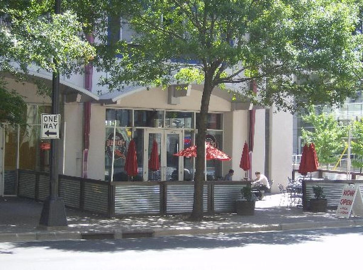The original location of Queen City Q on 6th Street uptown will close for a little while.