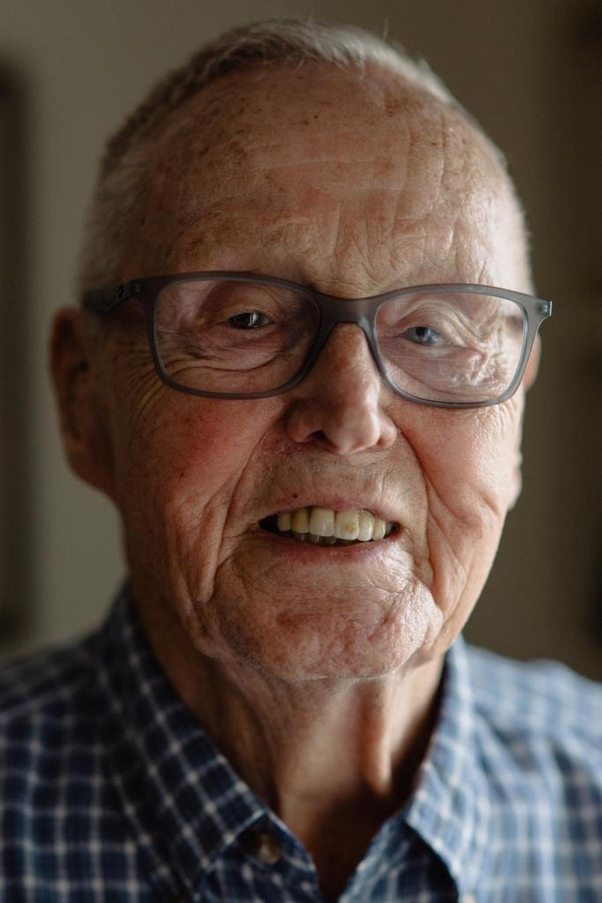 Jack Hart graduated from the University of Washington in 1941, worked at the FBI before and after his military service, and eventually settled into a career in the acoustical ceiling tile business. He retired more than 35 years ago.