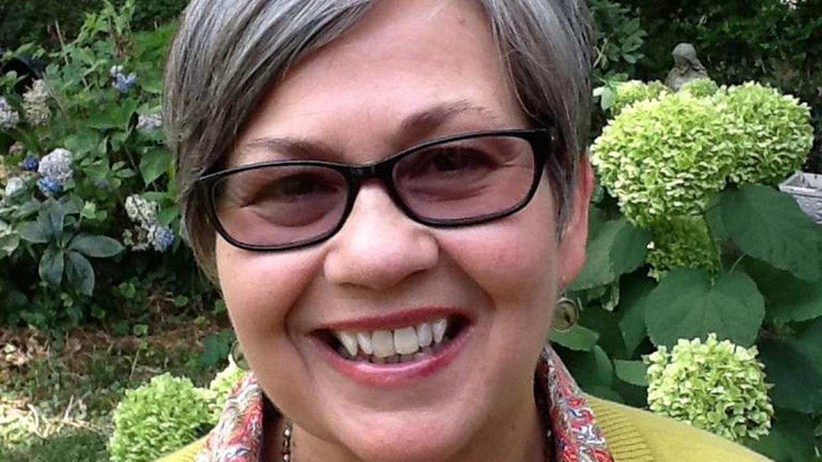 
Deborah Warren,60. is founder, President & CEO of the Regional Aids Interfaith Network (RAIN).
