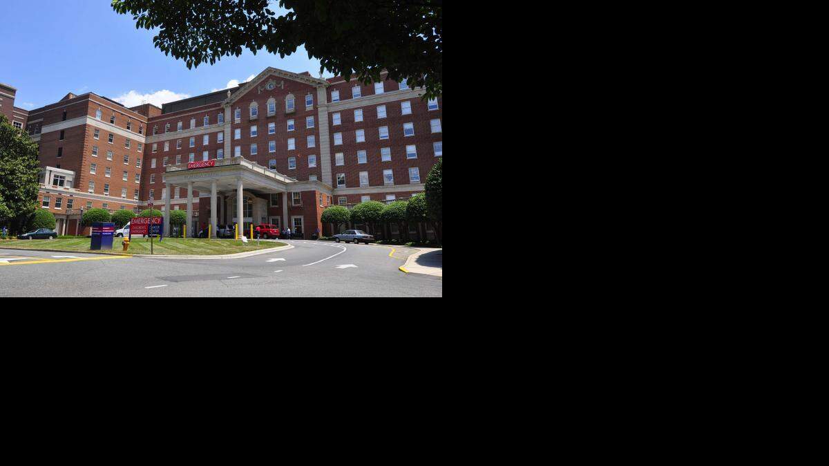 
Novant Health Presbyterian Medical Center is one of the sites where members of Blue Cross and Blue Shield of North Carolina can have knee replacement surgery under a “bundled payment” plan. That means they would get one bill for the entire procedure, including post-surgery care and physical therapy for up to 90 days.
