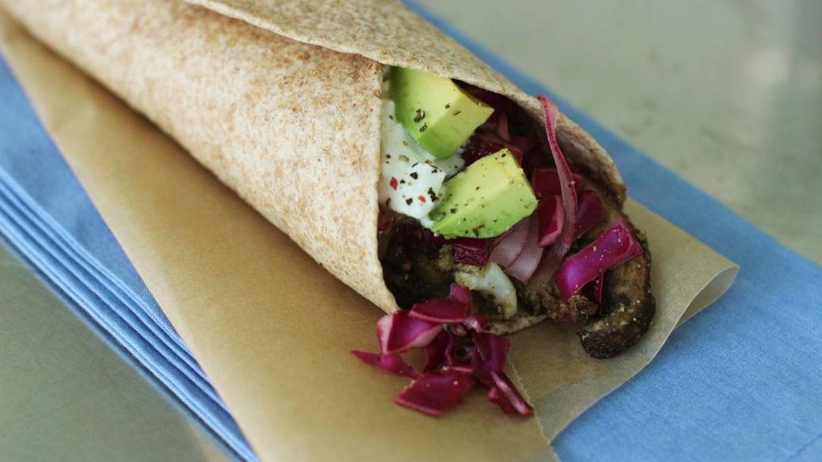 
A safe rule for takeout - load on the veggies.
