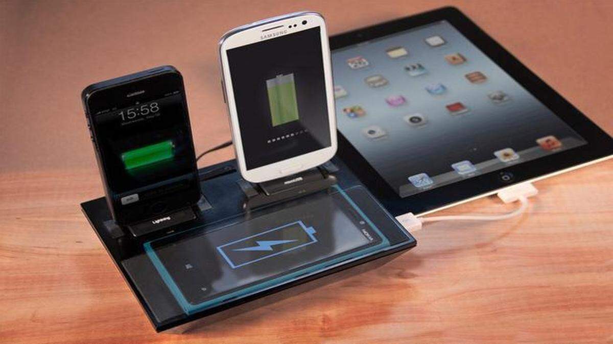 
The iDapt wireless charger can charge up to four devices simultaneously. 
