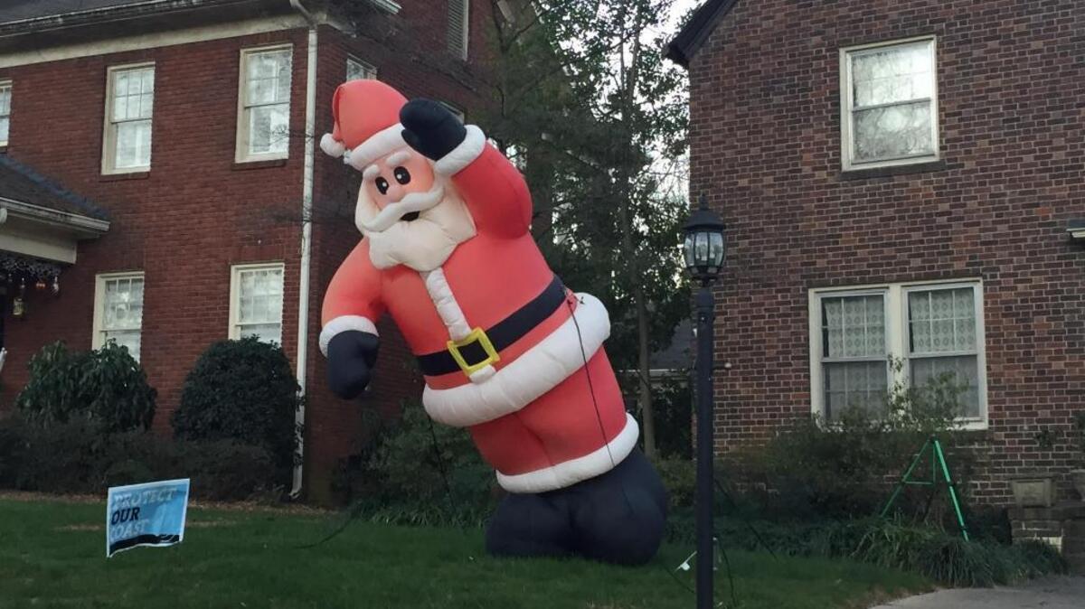 Feeling deflated by Santa’s presence | Charlotte Observer