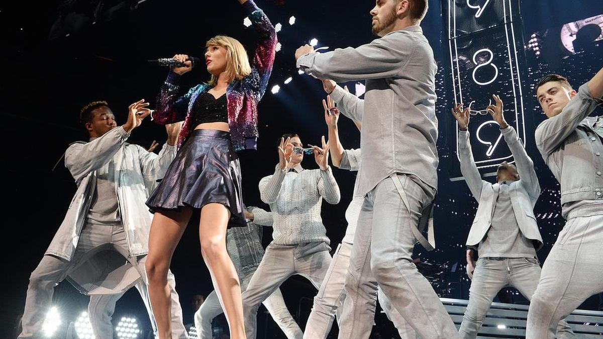 
Taylor Swift brought her “1989” world tour to Time Warner Arena Cable Arena, which is also home to the NBA’s Charlotte Hornets.
