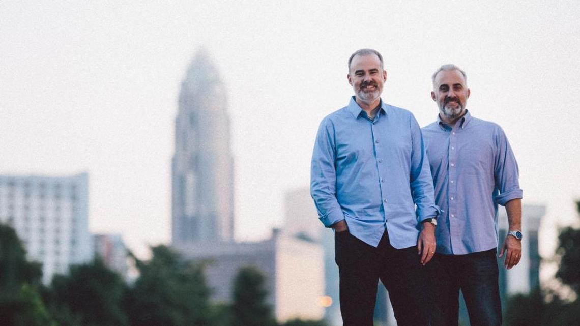 
Filmmakers Alex Kendrick, left, and brother Stephen came to Charlotte to shoot “War Room,” a Christian movie near the top of box office charts.
