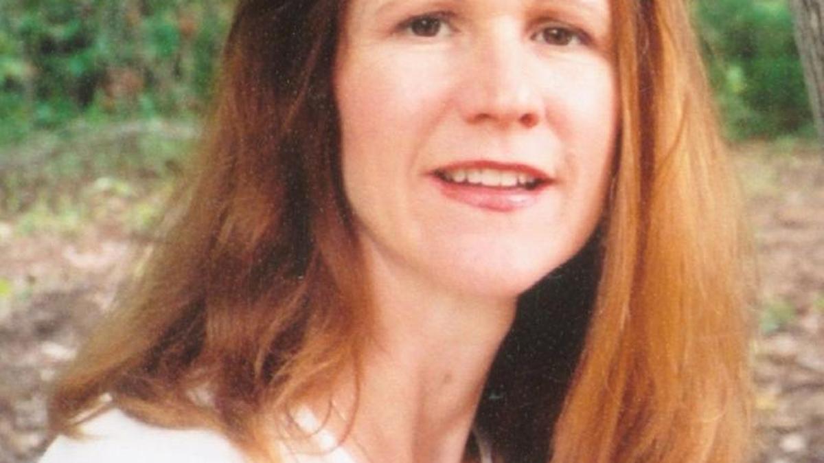 Lynne Hinton