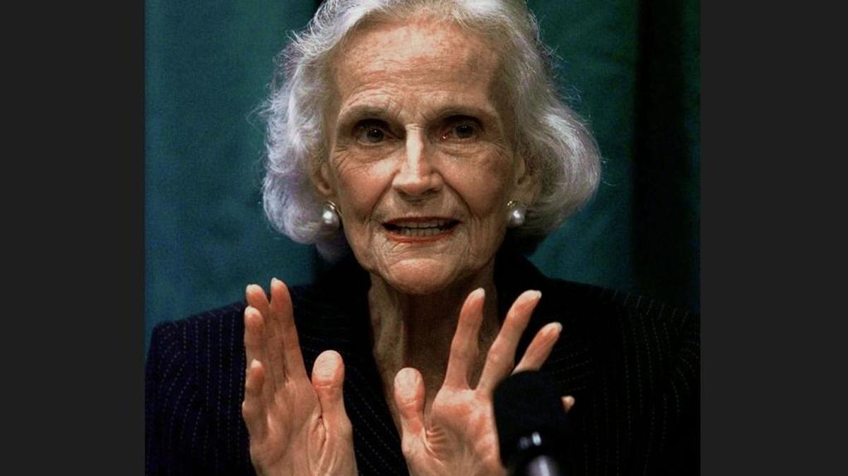 Ruth Bell Graham, wife of evangelist Bill Graham, gestures during a news conference in 1998 before the start of a four-day Tampa, Fla. crusade.