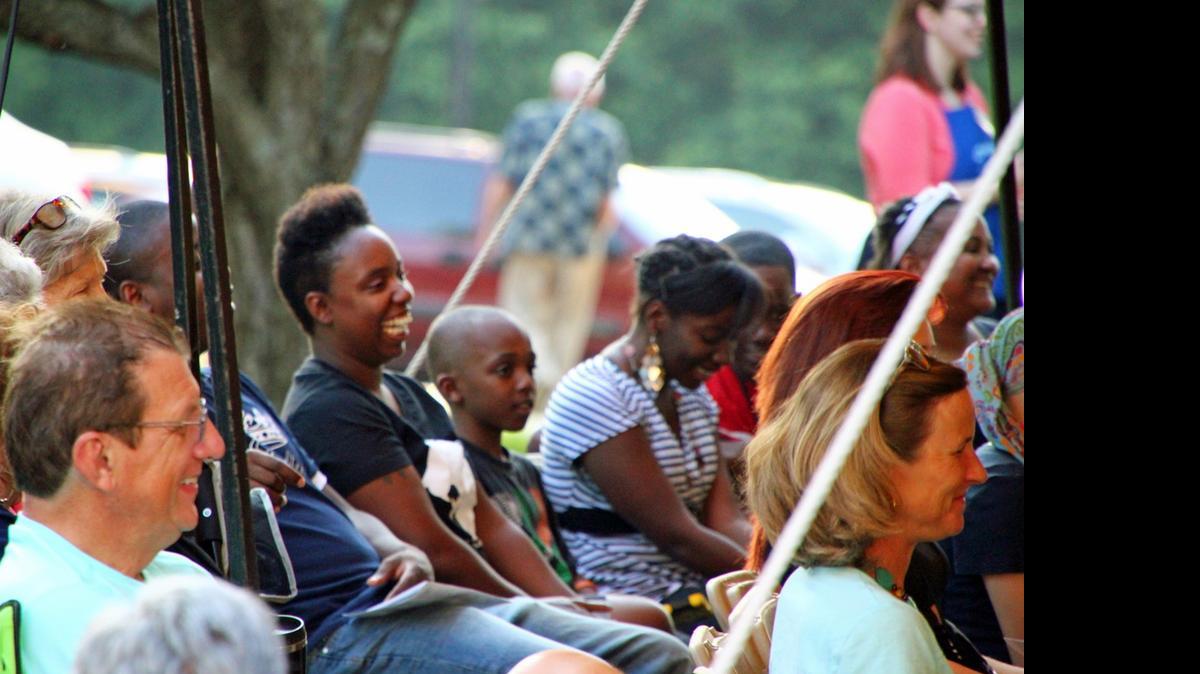 
The Chautauqua History Alive! Festival can draw crowds of 1,000 to its presentations, which blend entertainment and education.
