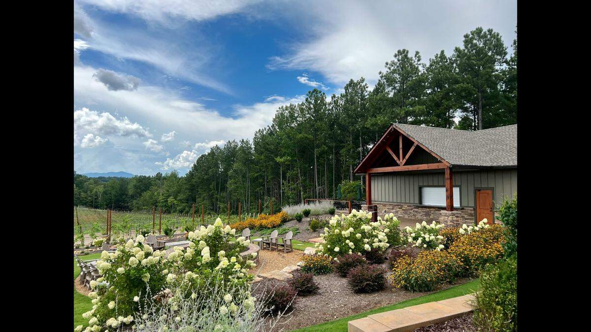 A North Carolina town ranks among the nation’s best places for retirees to settle down.