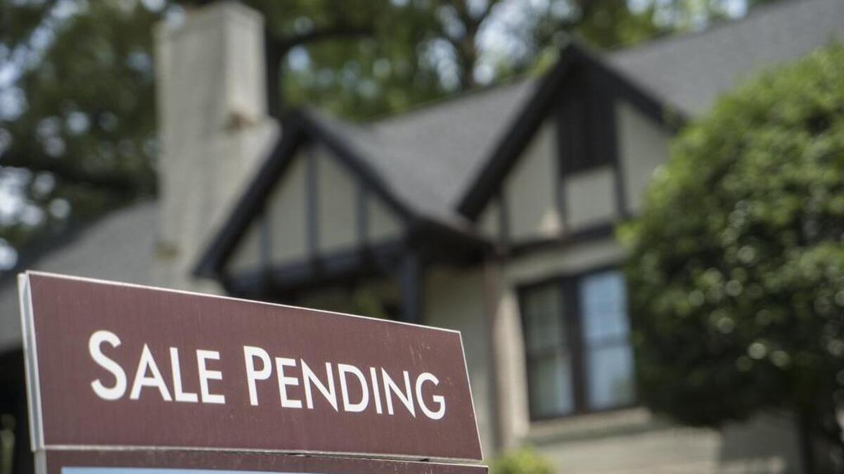 In its monthly report released March 10, 2017, the Charlotte Regional Realtor Association said pending home sales are on the rise as sellers decide now is the time to list their properties.