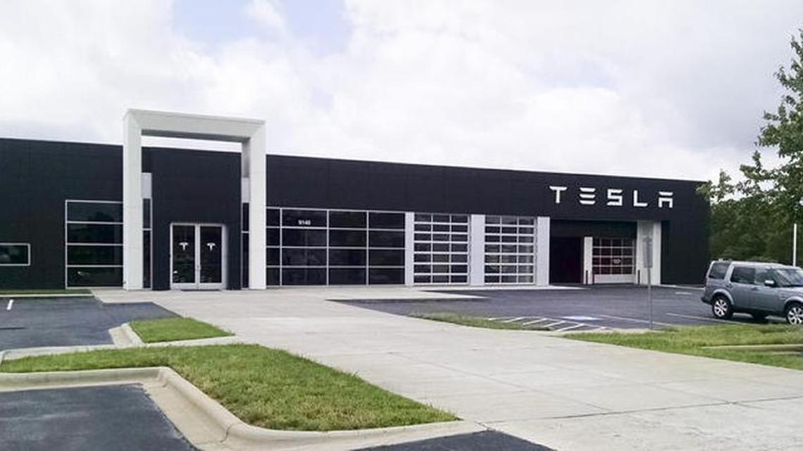 The North Carolina Department of Motor Vehicles has denied Tesla Motors’ application to sell its electric cars at a new store near Charlotte.