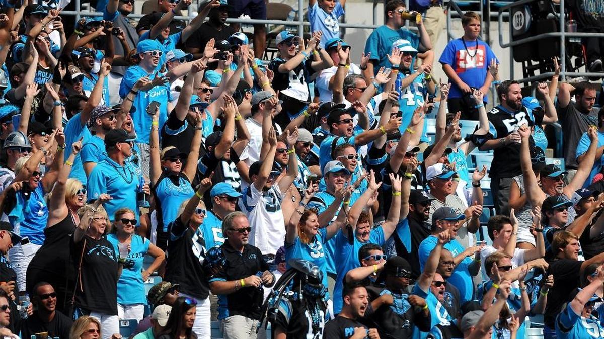 
Verizon smartphone users at Panthers game rejoice: Faster data speeds are expected.
