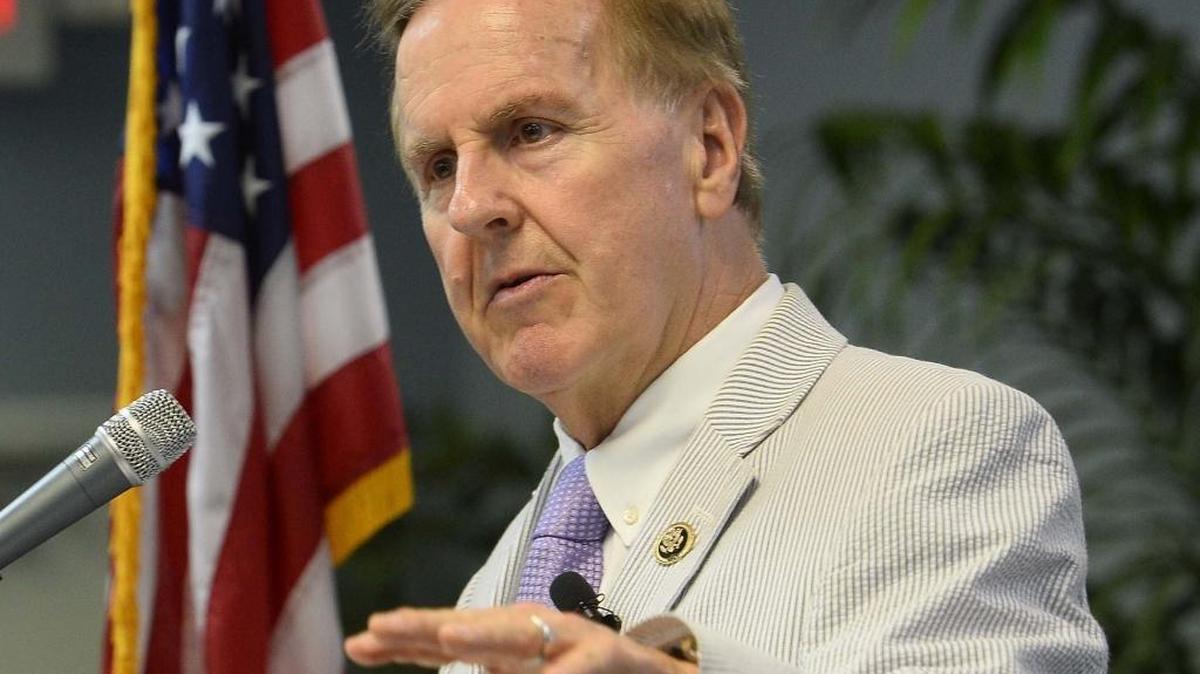 Investors will get a few extra days to vote on a proposed management change at Rep. Robert Pittenger’s former real estate firm. Here he speaks at a town hall meeting in August.