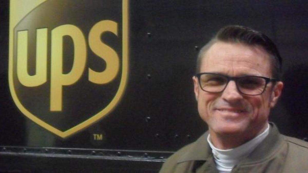 
James “Hal” Byrd Jr. kept close tabs on when he’d make it into the “Circle of Honor” – a worldwide organization for UPS drivers who have achieved 25 or more years of safe driving. Last month, UPS announced Byrd is one of 62 drivers from North Carolina to make it in.
