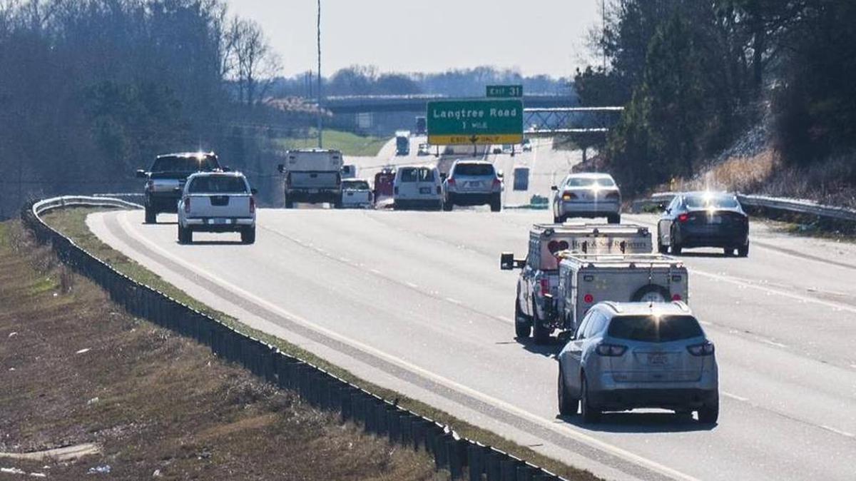 Traffic on I-77 North of Charlotte looking south from the Highway 21 bridge in a January file photo.
