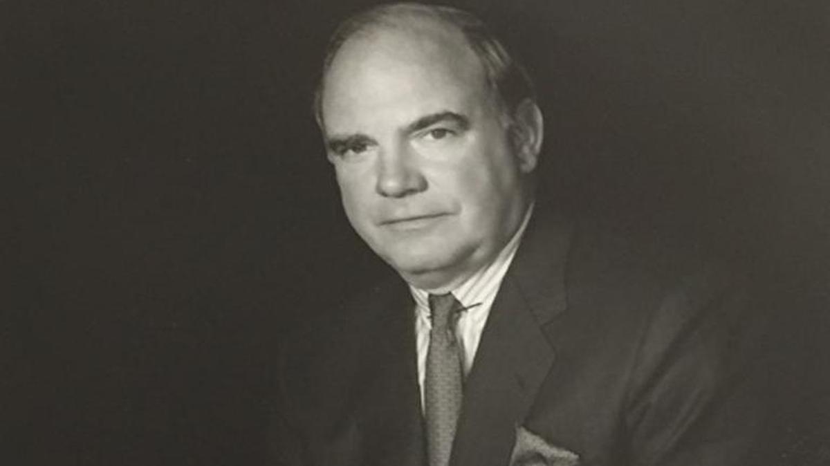 Former NCNB executive Luther Hodges Jr. has written “Bank Notes,” a book about his career and views on the industry.