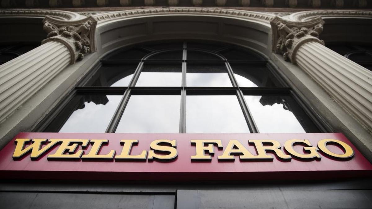 Wells Fargo confirmed Friday that the departure of four foreign-exchange bankers this month was related to a single customer transaction, but did not identify the corporate customer involved in the matter.