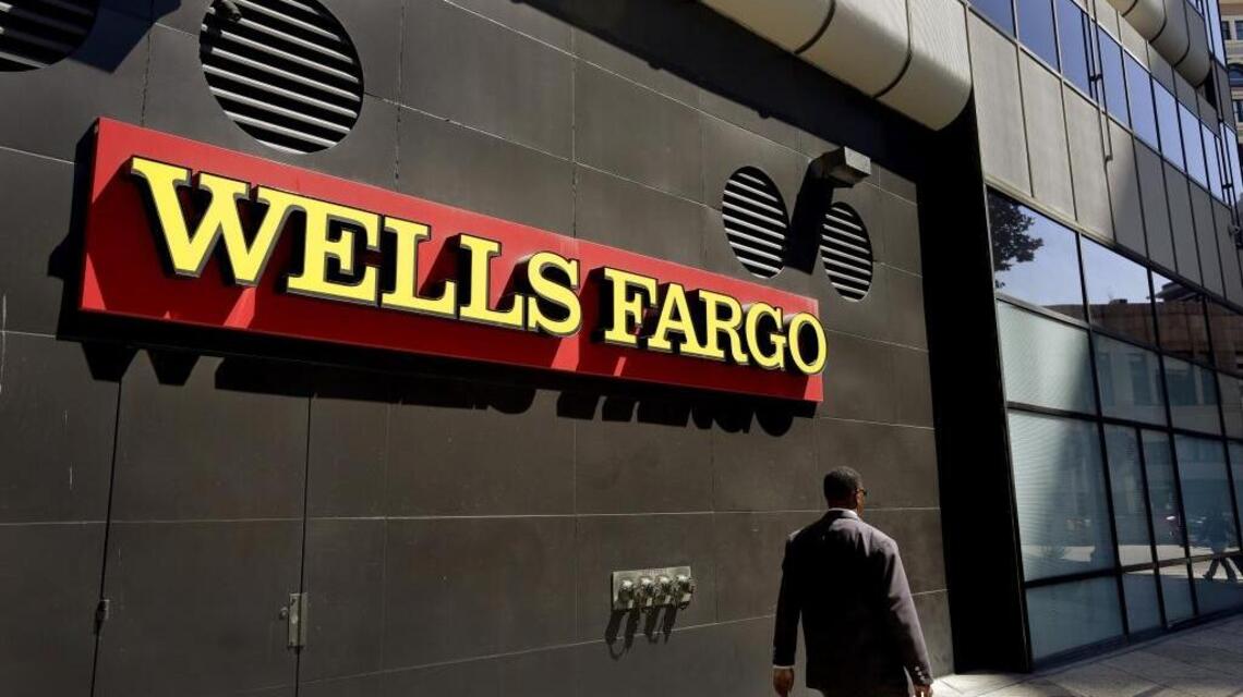 Wells Fargo’s new chairman gets pay bump