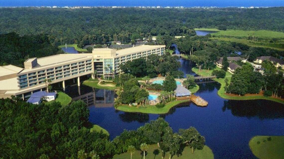 Wells Fargo books plush resort for company meeting – and some shareholders aren’t happy