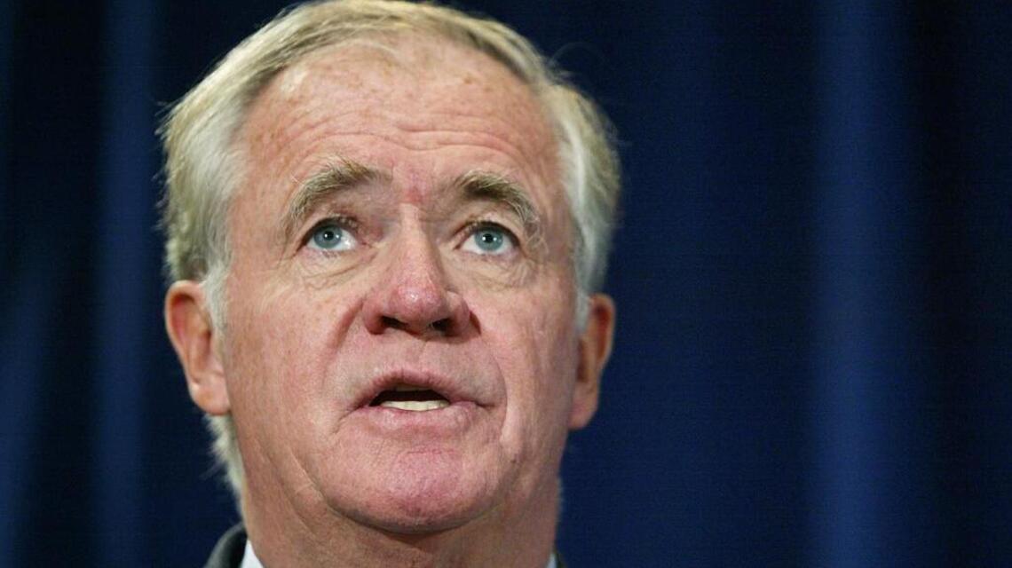 Former Bank of America board member defends big banks