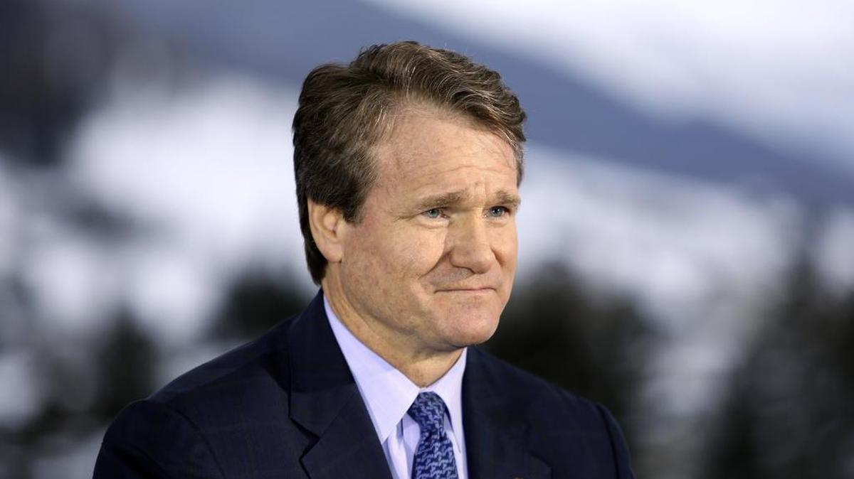 
Brian Moynihan, CEO of Bank of America, was named chairman last year, a move that upset some shareholders and reversed a 2009 bylaw change that separated the positions. On Friday, the bank said it will hold a special meeting to allow investors to vote on the matter.
