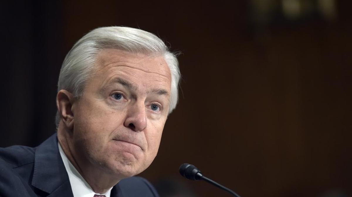 Wells Fargo CEO John Stumpf testifies on Capitol Hill in Washington, before the Senate Banking Committee.