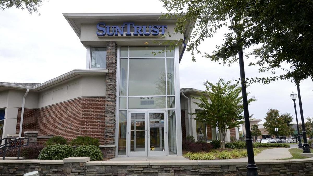 
Truist, formerly known as BB&T and SunTrust, said Friday that all Truist employees making under $100,000 a year will get a $1,200 pre-tax bonus.