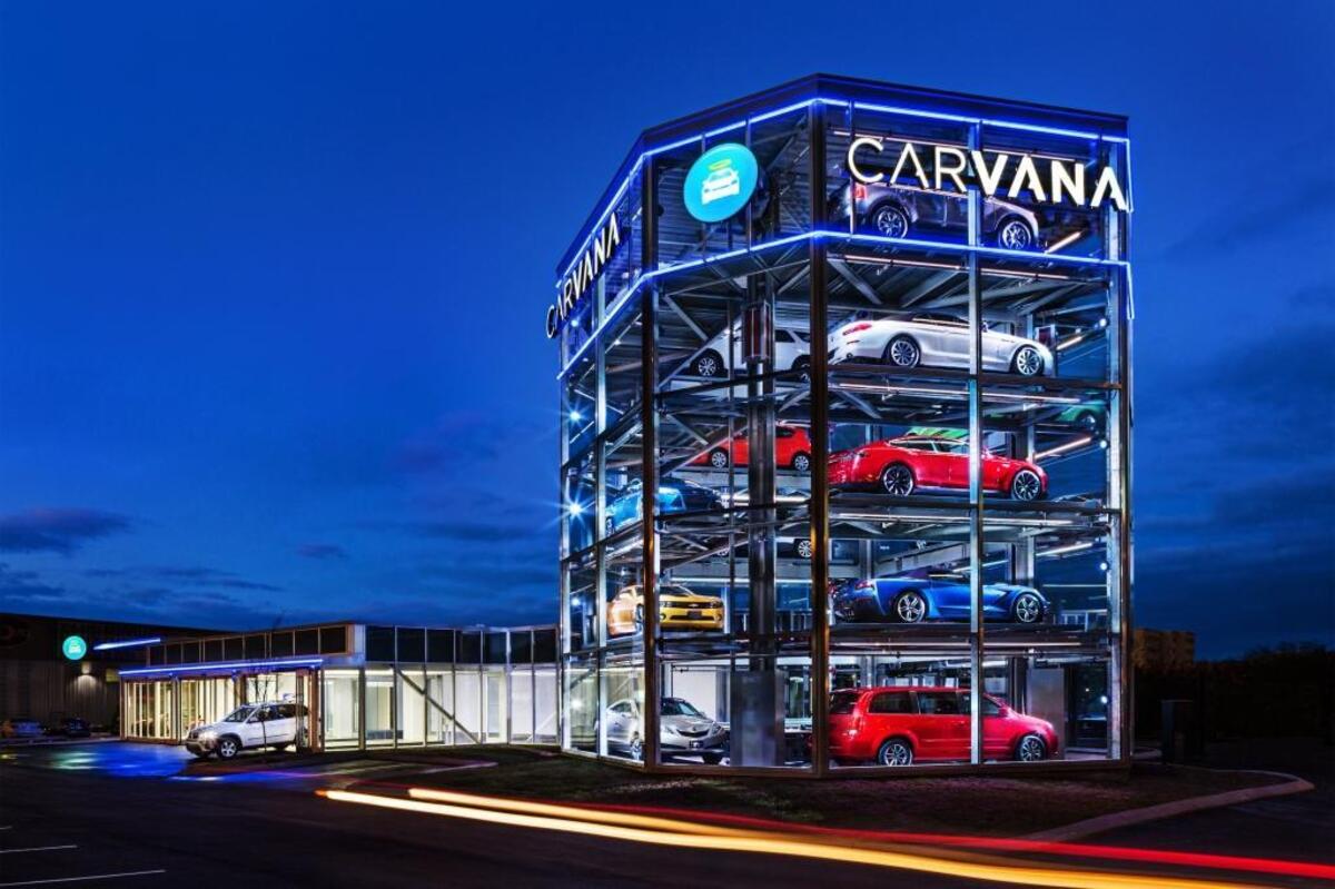 Carvana’s "car vending machine” in Nashville.