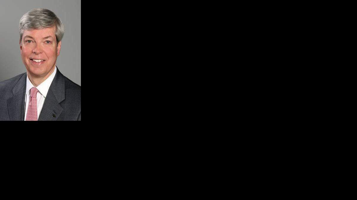 
Ed O’Keefe will join the litigation practice group at Moore & Van Allen next month, vacating his current post as deputy general counsel and global legal operations executive of Bank of America. 
