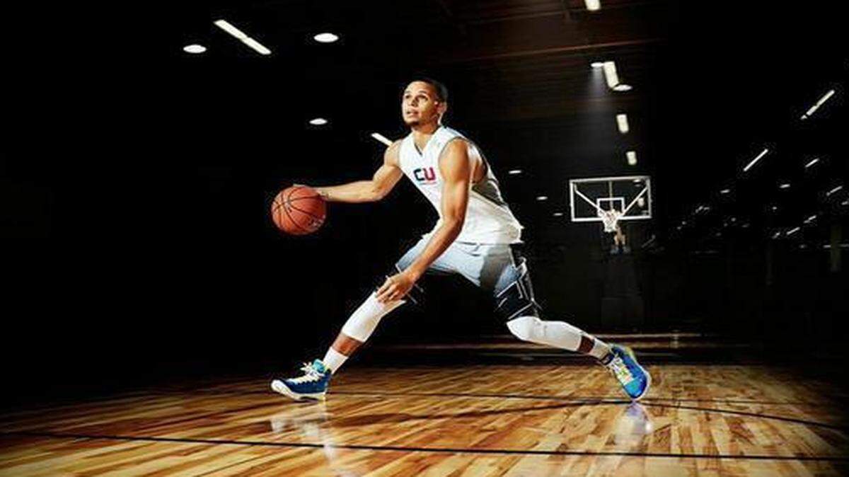 
Golden State Warriors guard Stephen Curry, quickly becoming one of the most recognizable names of the NBA, has joined CoachUp to help bolster the startup’s direction and act as the face of the company, CoachUP President Jordan Fliegel writes in a blog post. 
