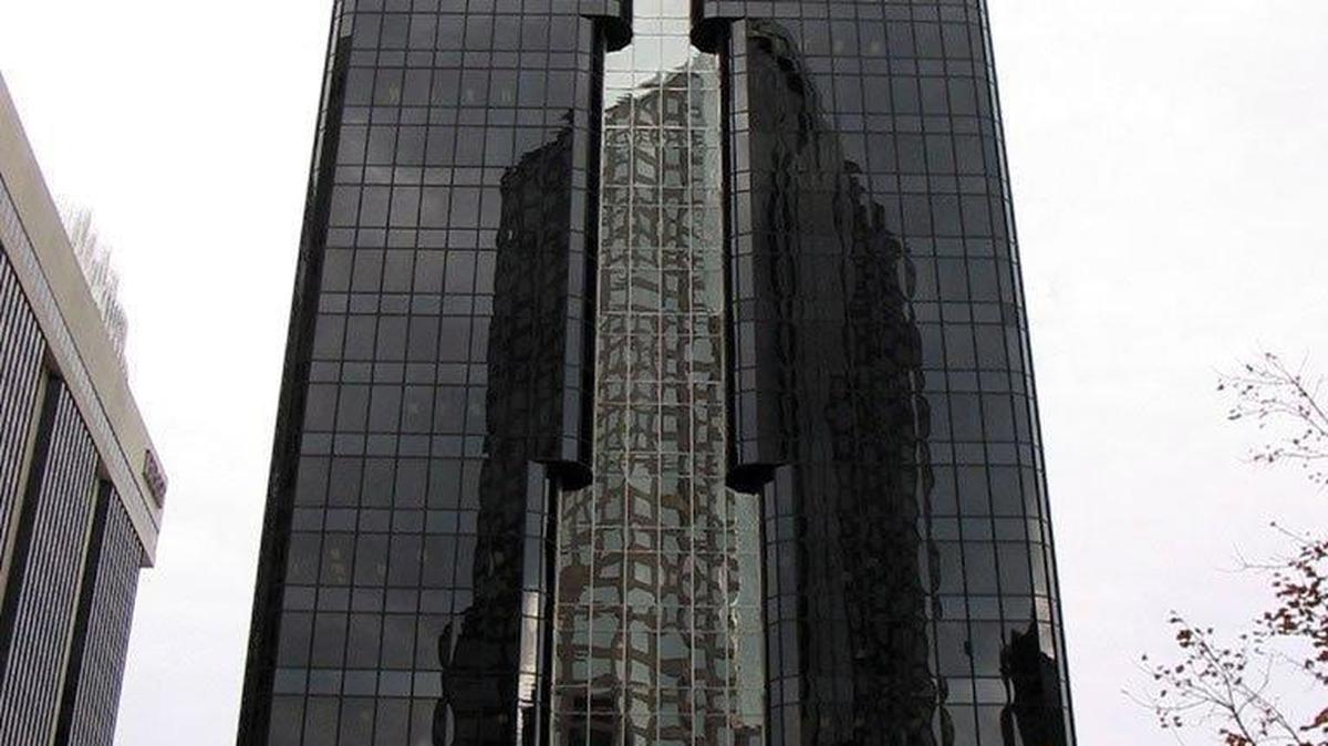 
Charlotte Plaza (Grant Thornton) 
