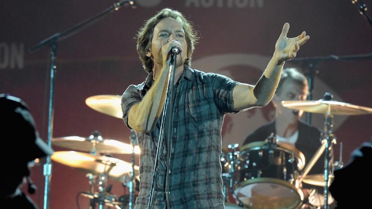 Musician Eddie Vedder of Pearl Jam performs on stage at the 2015 Global Citizen Festival to end extreme poverty by 2030 in Central Park on September 26, 2015 in New York City.
