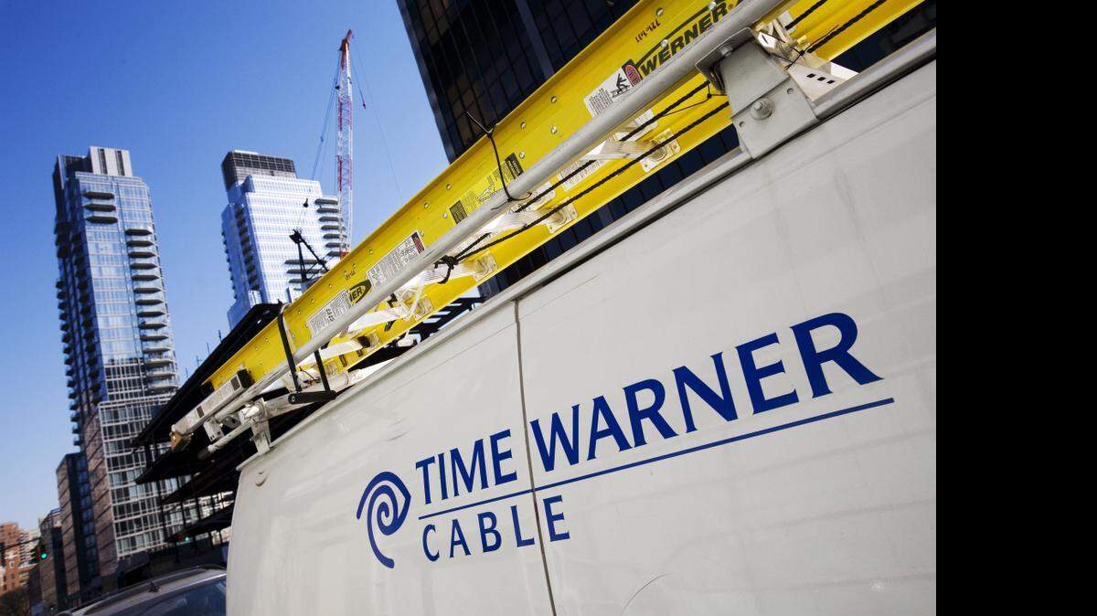 
Comcast Corp. dropped its $45.2 billion deal to buy Time Warner Cable Inc., officially pulling the plug after concluding the merger would be rejected by regulators.
