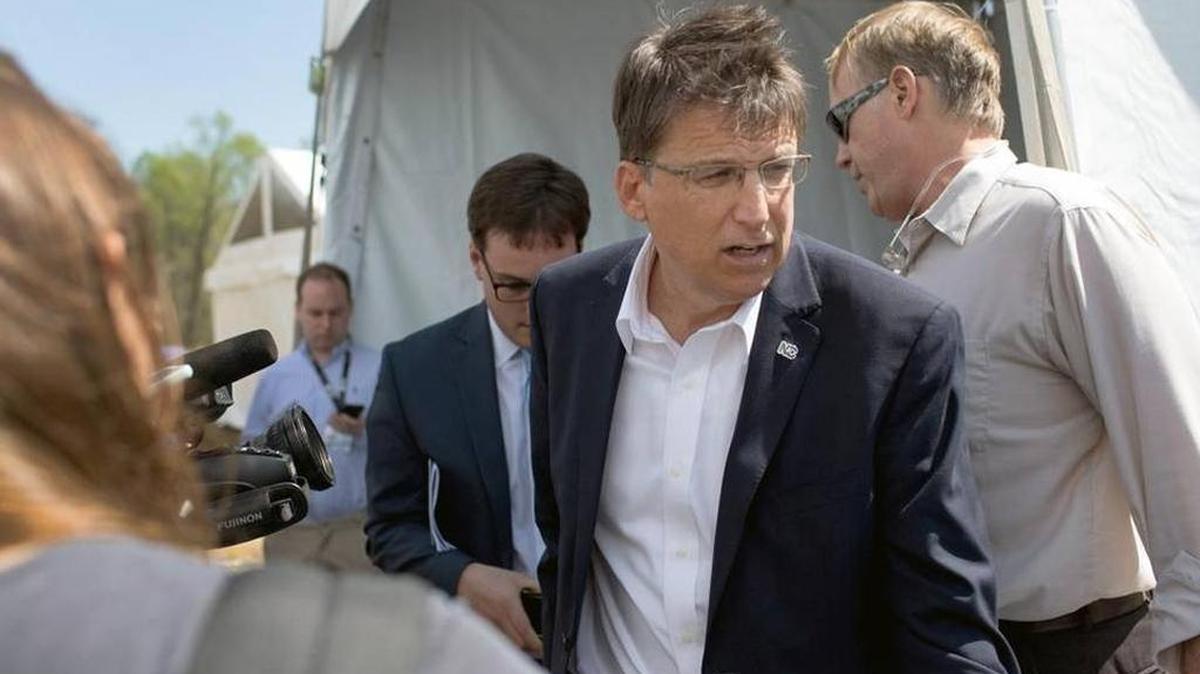 North Carolina Governor Pat McCrory heads to his vehicle after speaking to the media about House Bill 2 following a Novo Nordisk groundbreaking ceremony Monday, March 28, 2016 in Clayton, N.C.